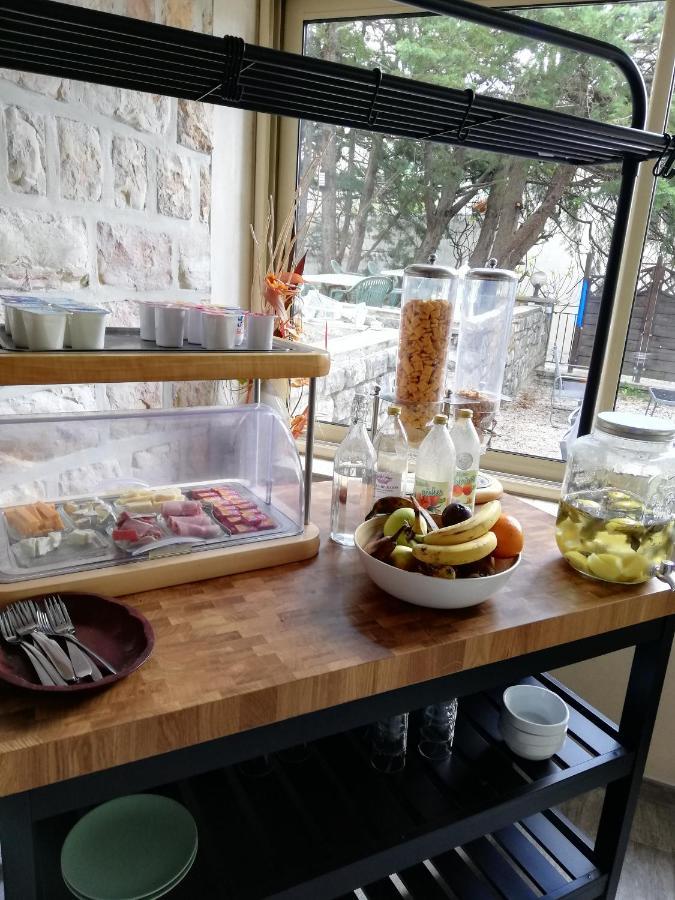 Logis Hotel & Restaurant Le Carnot Die Kültér fotó